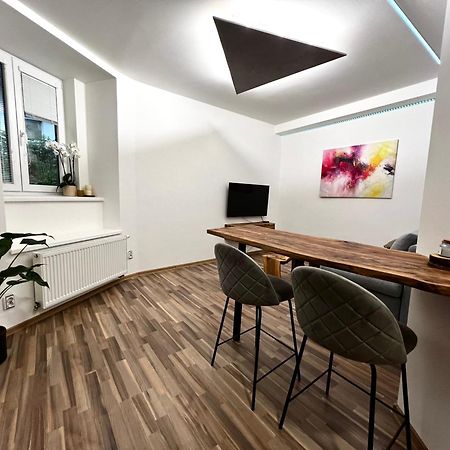 Palackeho Lobby Apartment Olomouc Luaran gambar